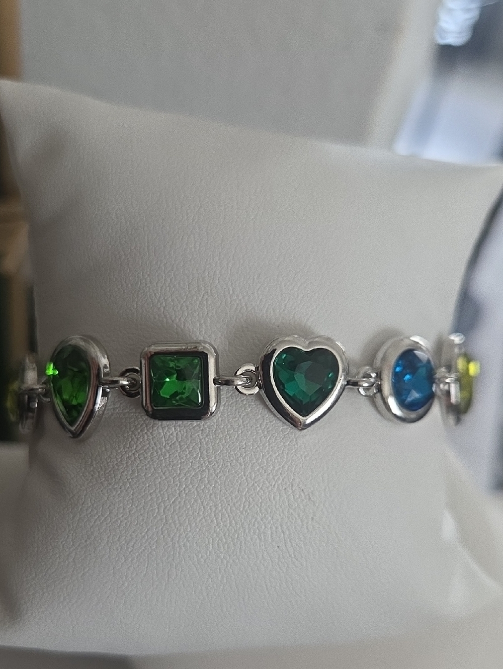 Paparazzi Actively Abstract Green Bracelet NWT